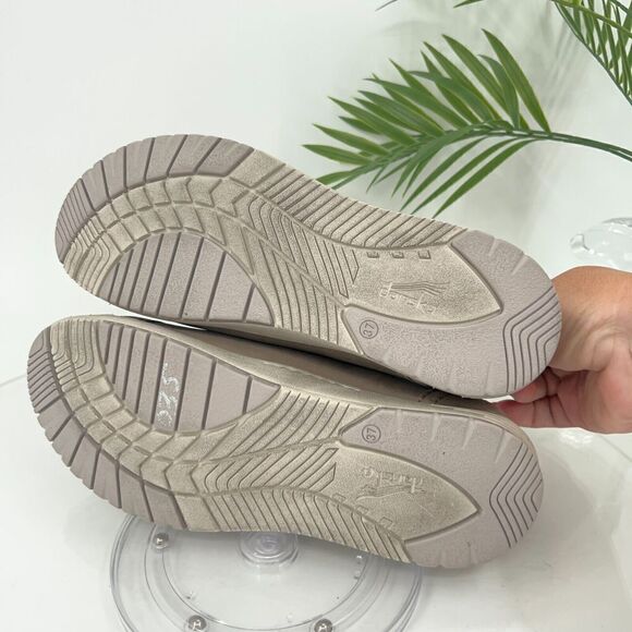 Dansko Women's Leela Sneaker Size 37 6 Taupe Brown Nubuck Comfy Athletic Shoe - Picture 9 of 14